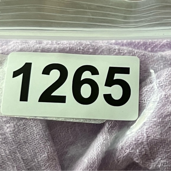 Roots Lavender Gauze 100% Cotton Wrap Scarf 193cmX91cm Throw Lightweight - Picture 3 of 9